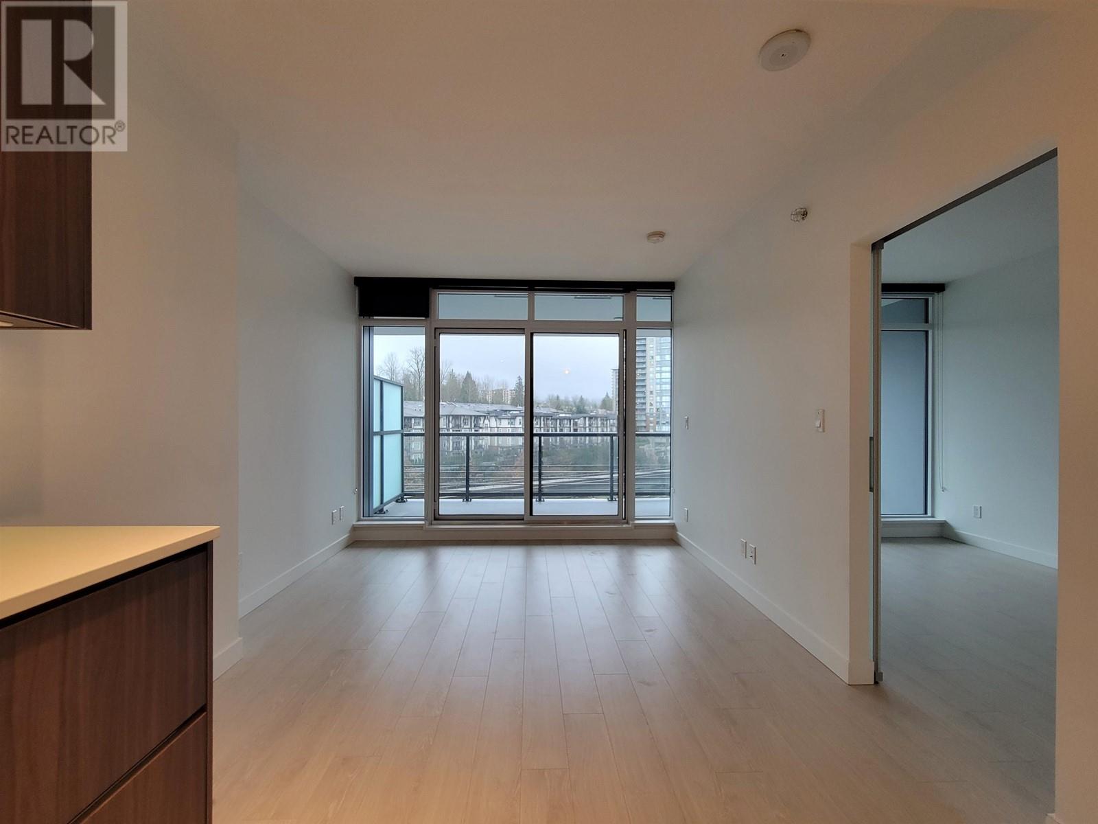 Listing Picture 7 of 26 : 508 4720 LOUGHEED HIGHWAY, Burnaby / 本拿比 - 魯藝地產 Yvonne Lu Group - MLS Medallion Club Member