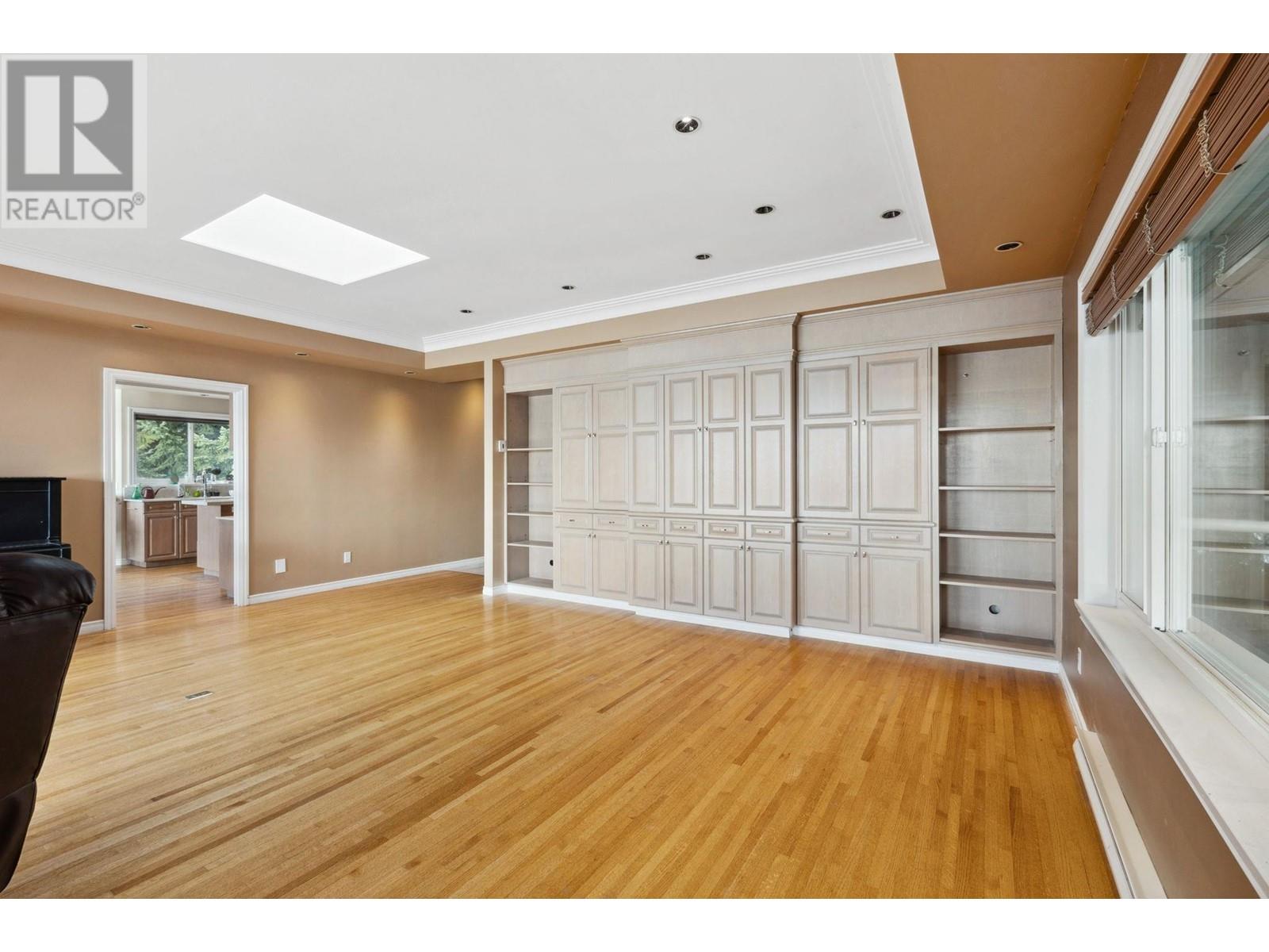 350 Kelvin Grove Way, Lions Bay, British Columbia  V0N 2E0 - Photo 8 - R2962935