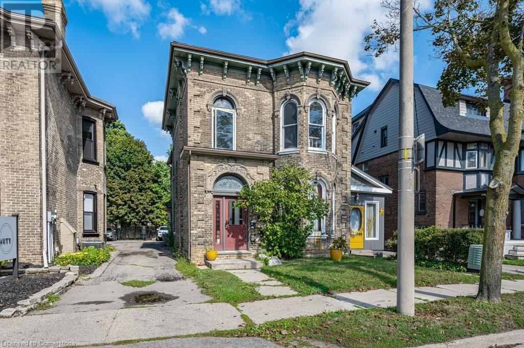 Property at 153 BRANT Avenue image 1