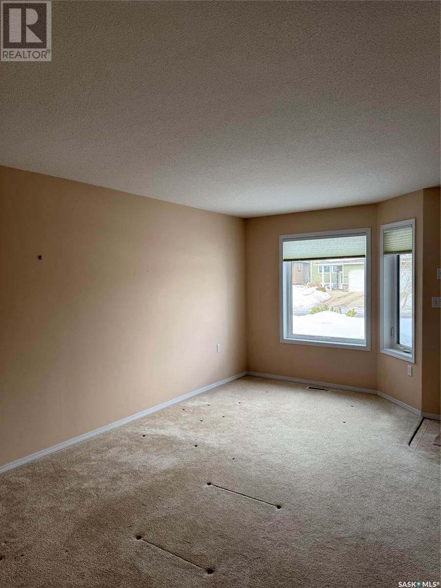 D 10302 Henderson Drive, North Battleford, Saskatchewan  S9A 3Y3 - Photo 2 - SK996479