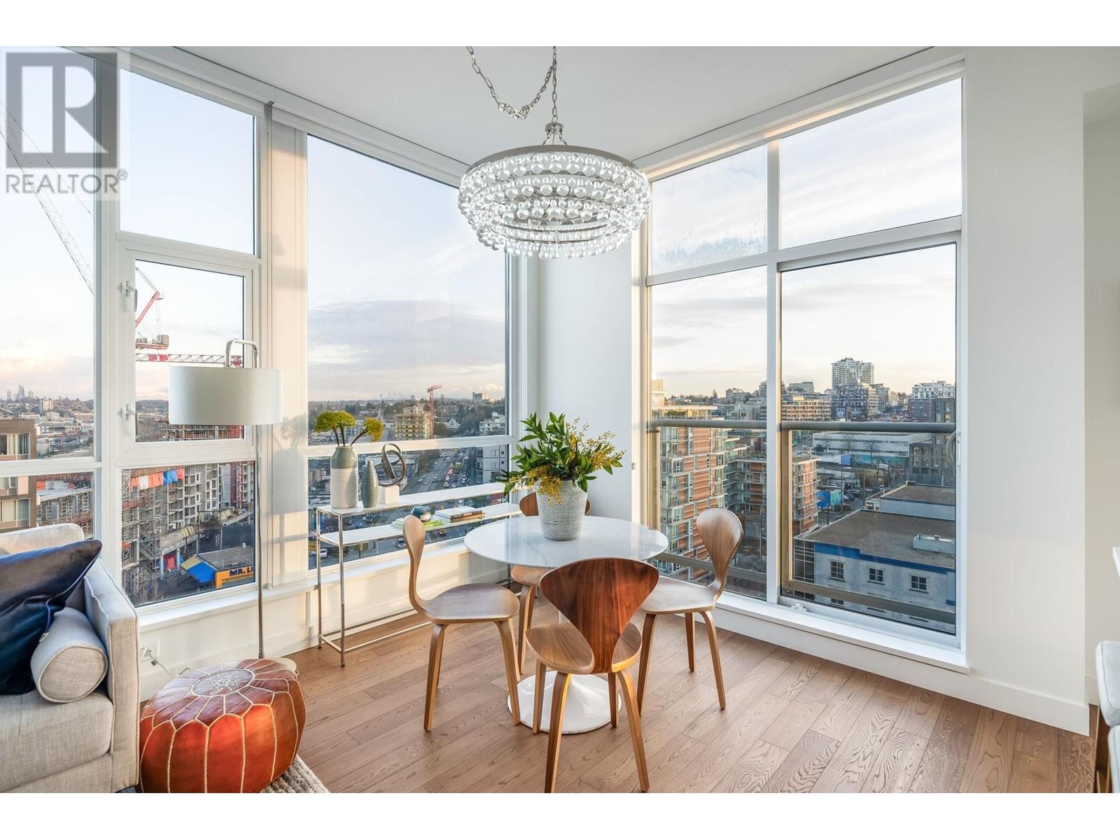 Listing Picture 9 of 40 : 1601 108 E 1ST AVENUE, Vancouver / 溫哥華 - 魯藝地產 Yvonne Lu Group - MLS Medallion Club Member