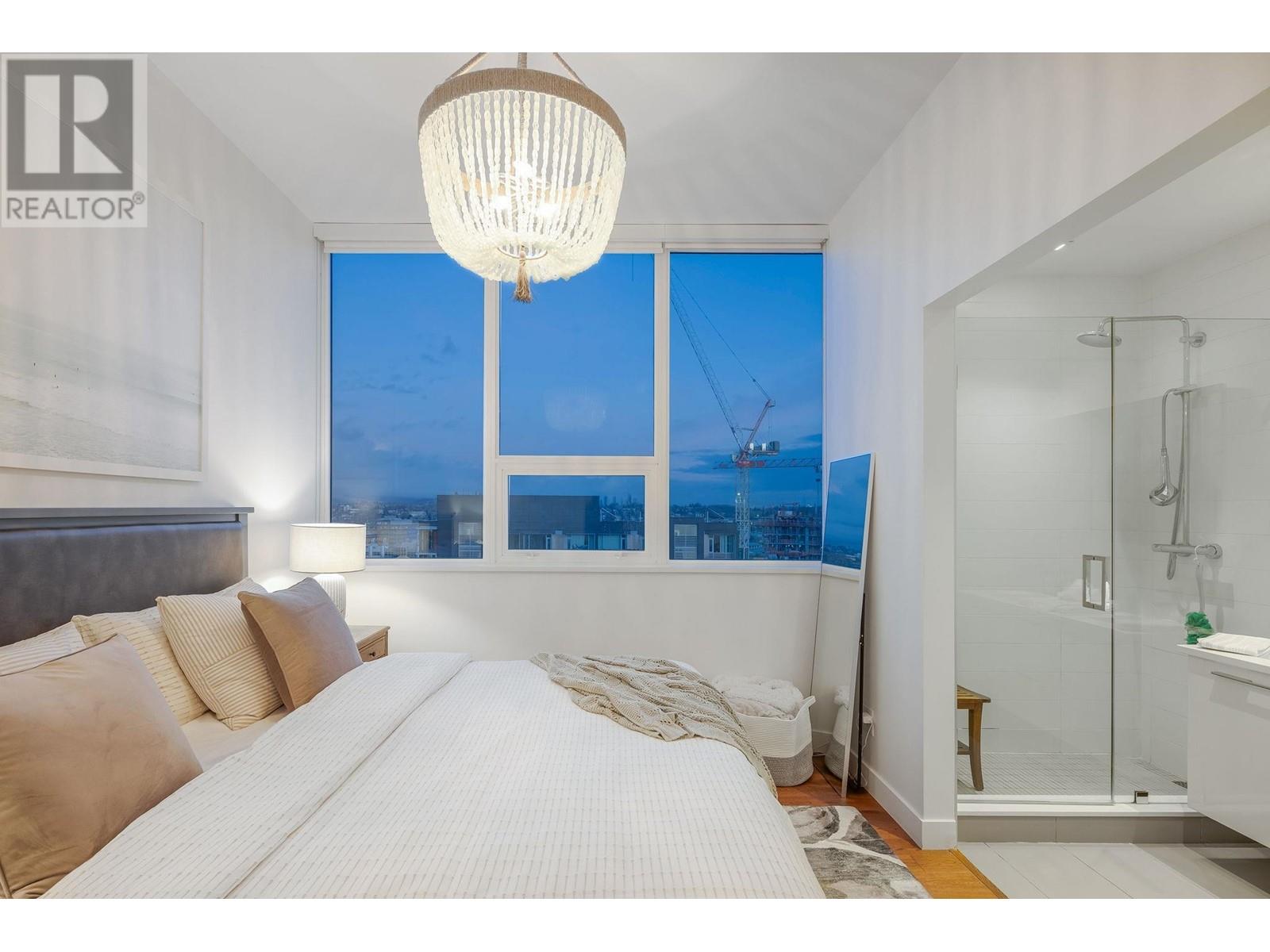 Listing Picture 25 of 40 : 1601 108 E 1ST AVENUE, Vancouver / 溫哥華 - 魯藝地產 Yvonne Lu Group - MLS Medallion Club Member