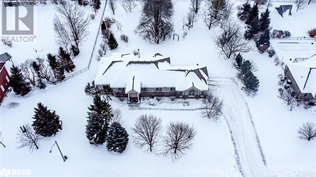32 Basswood Circle, Oro-Medonte, Ontario  L0L 2L0 - Photo 2 - 40701411
