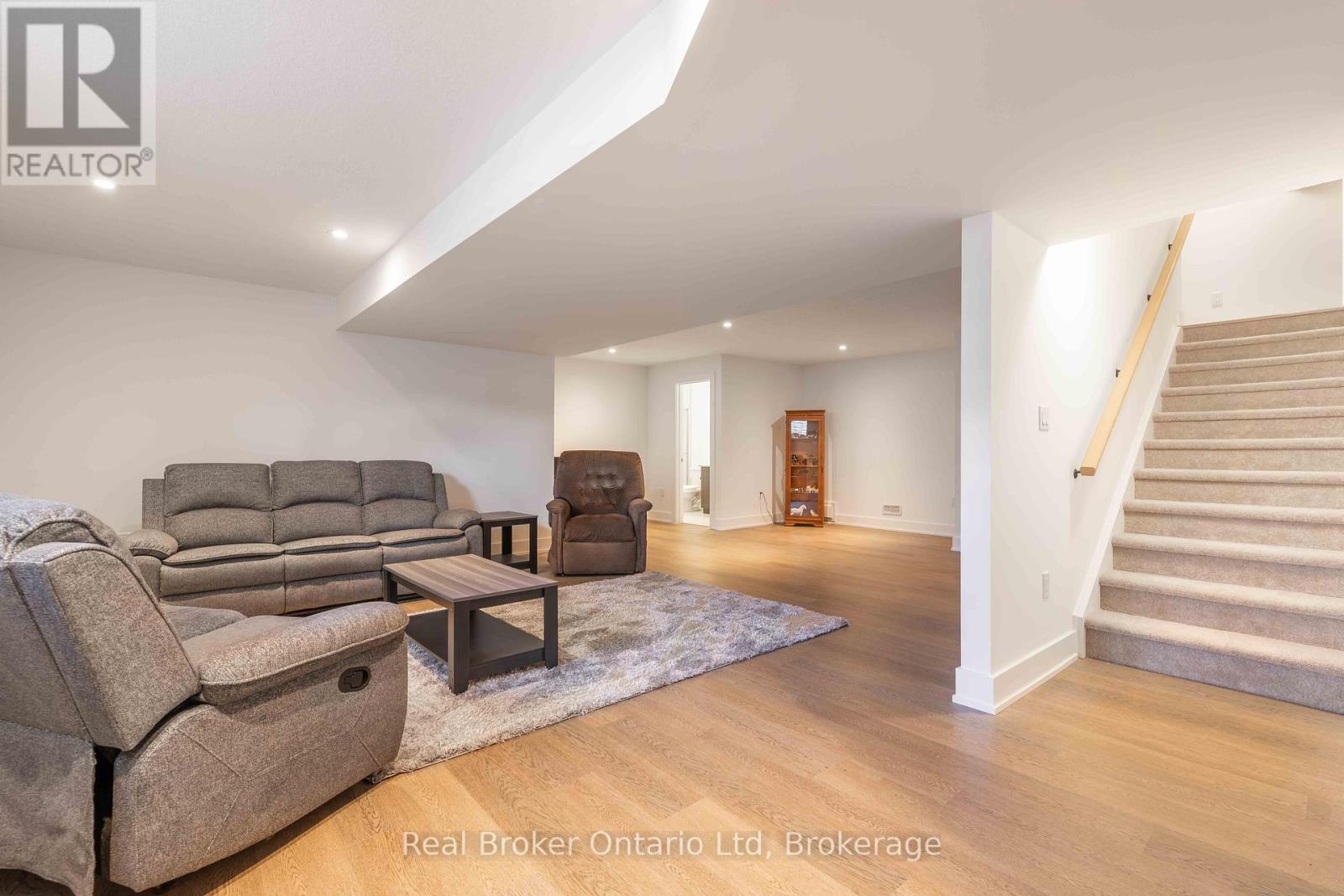 18 - 221 Ironwood Way, Georgian Bluffs, Ontario  N0H 1S0 - Photo 22 - X11988033