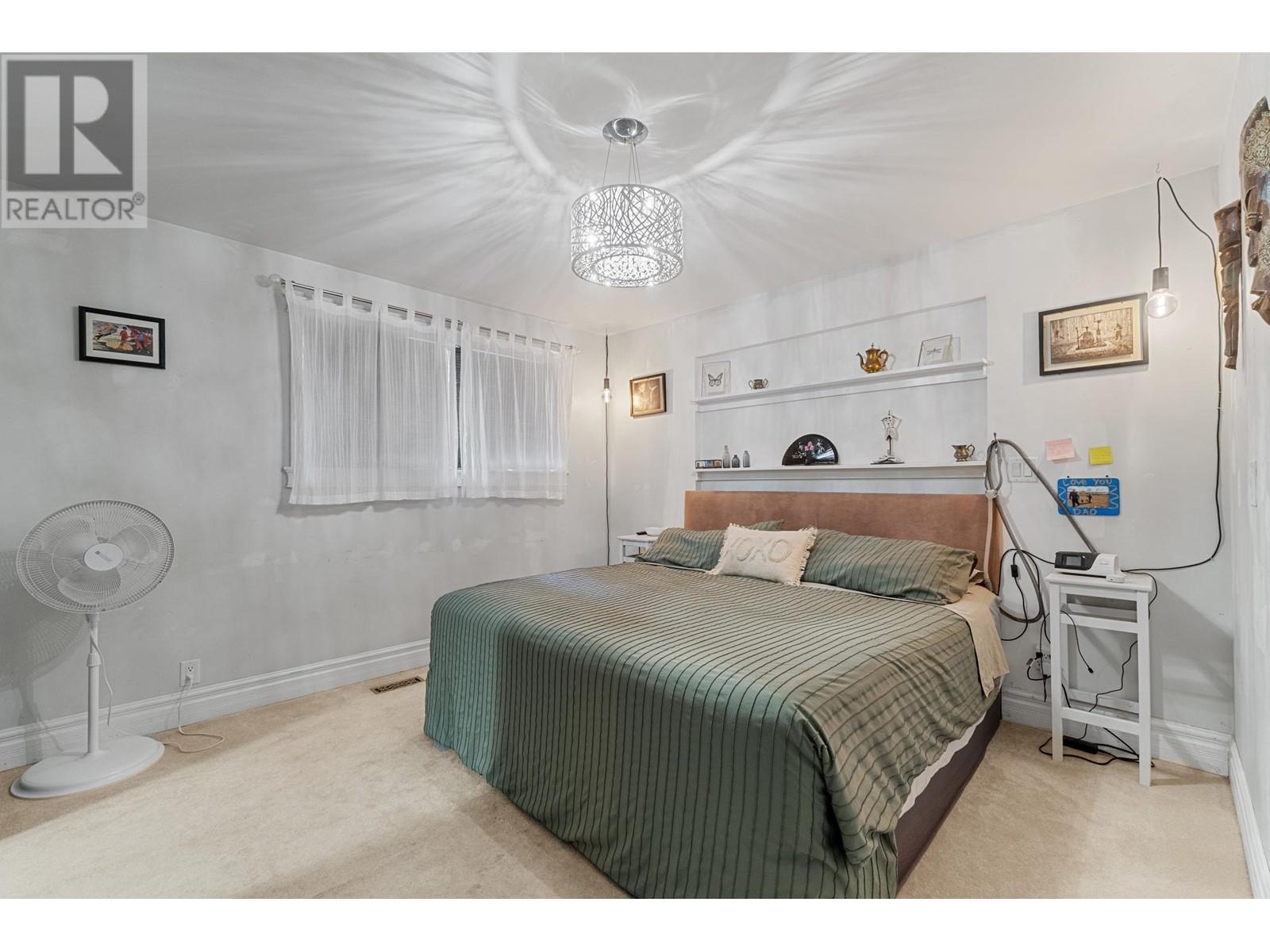 Listing Picture 16 of 40 : 6352 MARINE DRIVE, Burnaby / 本拿比 - 魯藝地產 Yvonne Lu Group - MLS Medallion Club Member