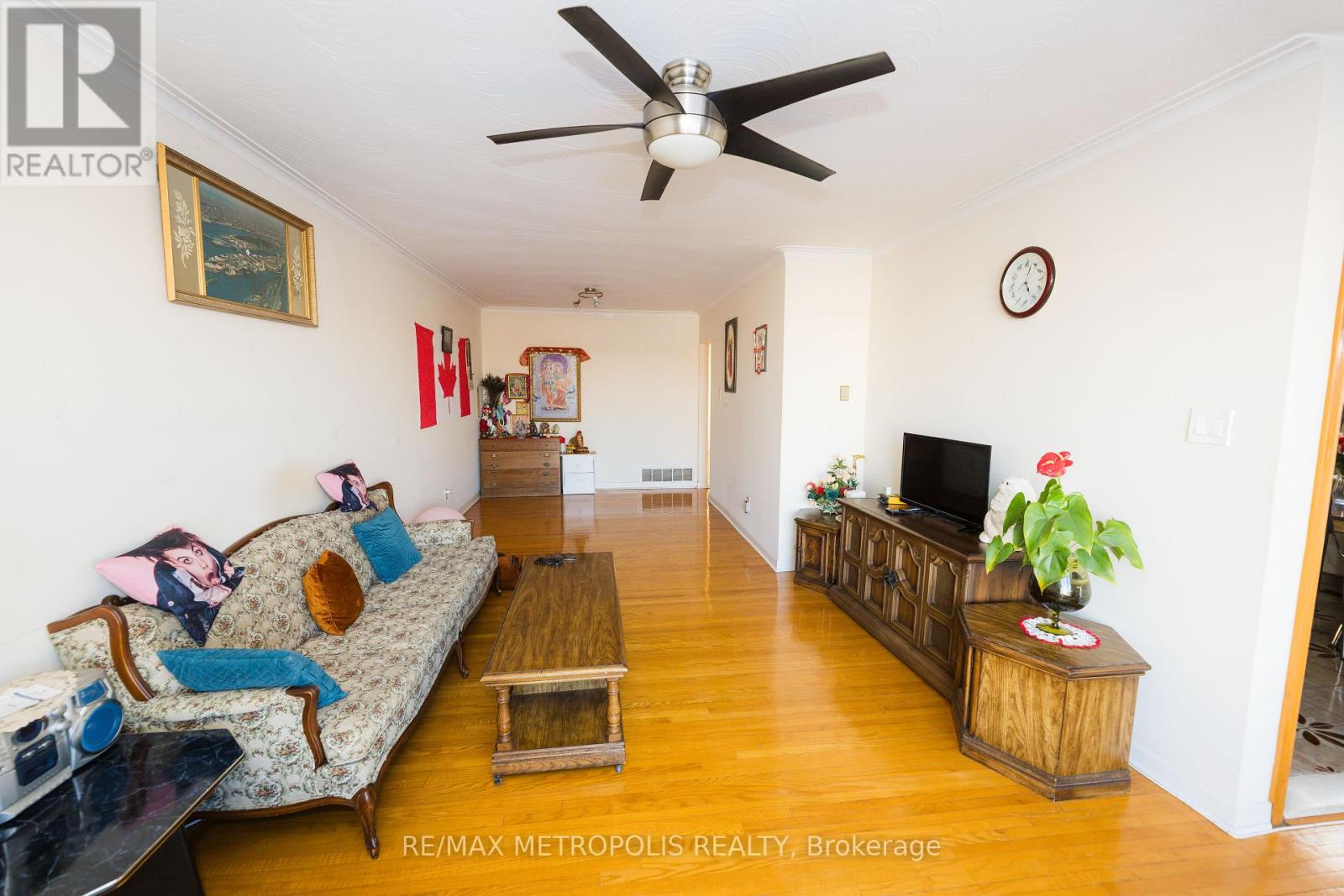 Property at 7282 SHALLFORD ROAD image 5