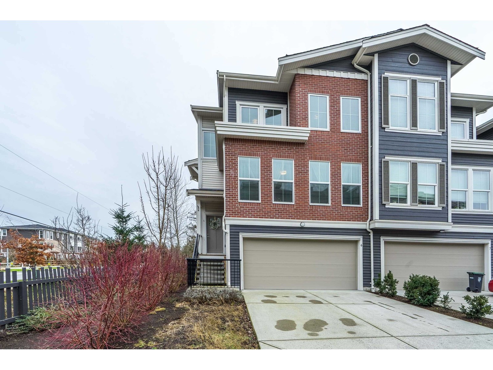 6 8370 202b Street, Langley, British Columbia  V2Y 4K8 - Photo 1 - R2970544
