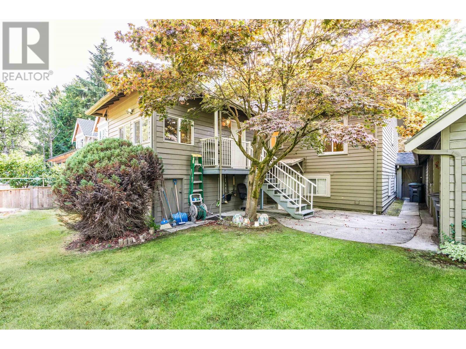 Listing Picture 22 of 23 : 5808 HOLLAND STREET, Vancouver / 溫哥華 - 魯藝地產 Yvonne Lu Group - MLS Medallion Club Member