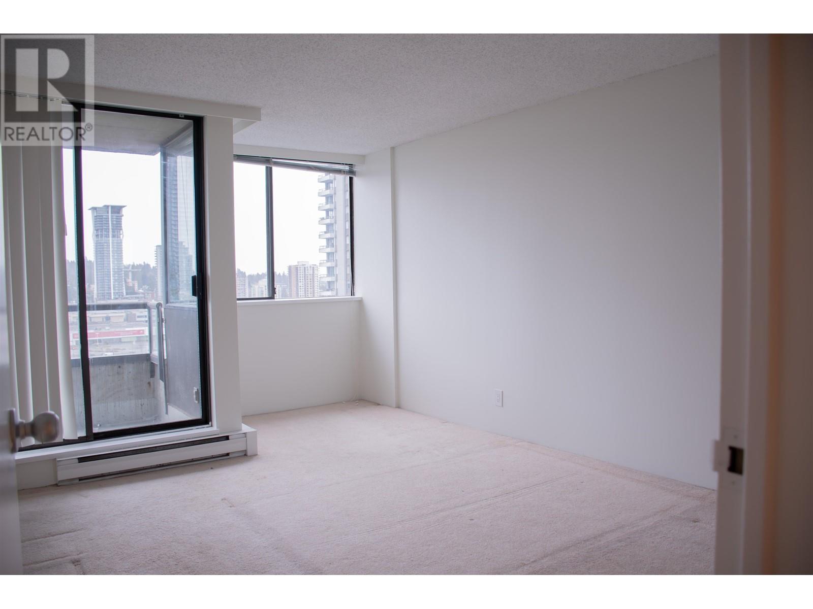 Listing Picture 21 of 23 : 1301 3970 CARRIGAN COURT, Burnaby / 本拿比 - 魯藝地產 Yvonne Lu Group - MLS Medallion Club Member