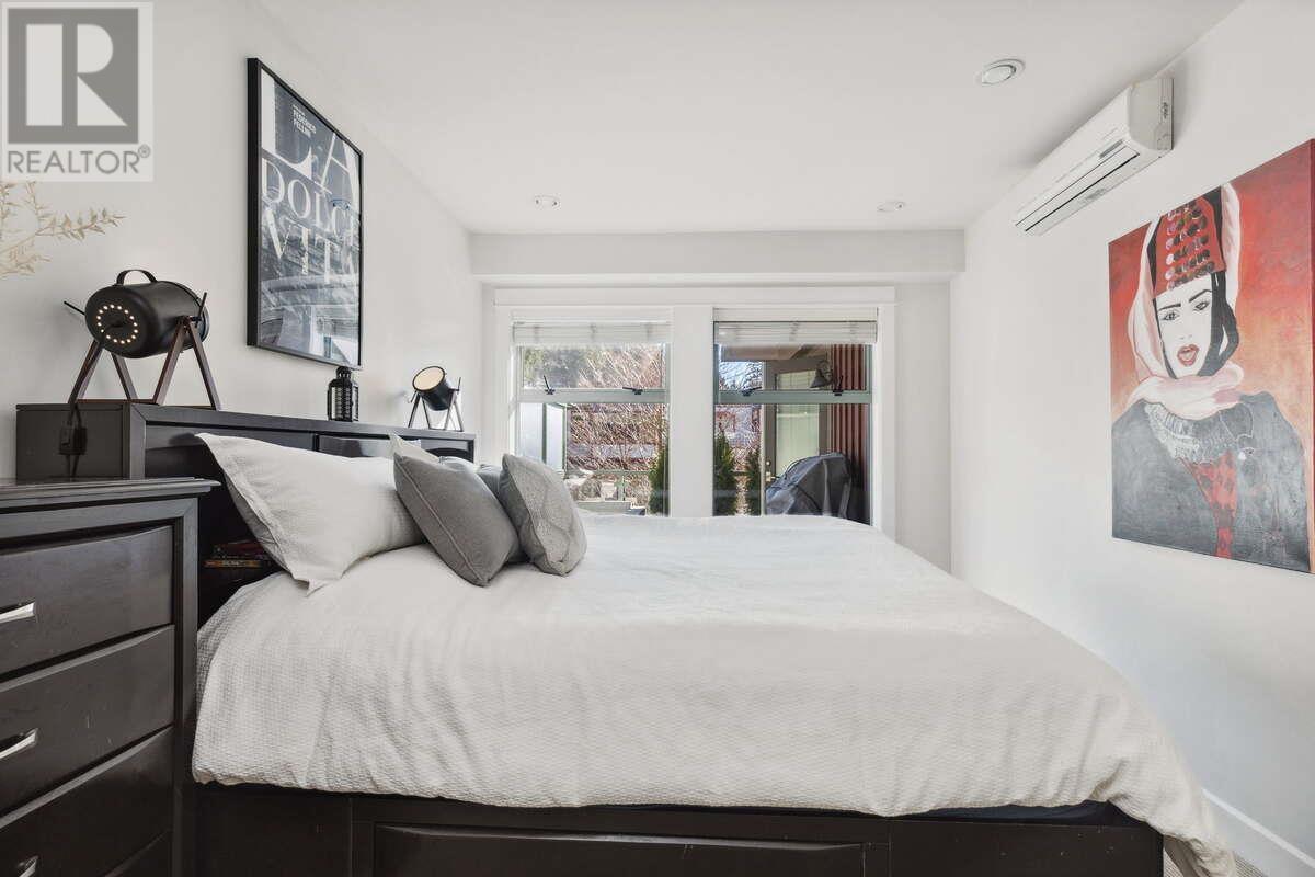209 6688 Royal Avenue, West Vancouver, British Columbia  V7W 2B9 - Photo 13 - R2970570