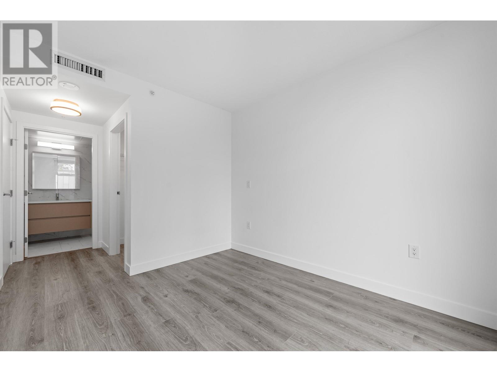 602 8188 Fraser Street, Vancouver, British Columbia  V6K 2G2 - Photo 15 - R2970571