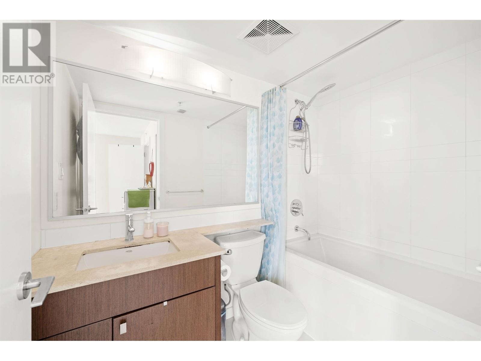 Listing Picture 16 of 35 : 1108 9888 CAMERON STREET, Burnaby / 本拿比 - 魯藝地產 Yvonne Lu Group - MLS Medallion Club Member