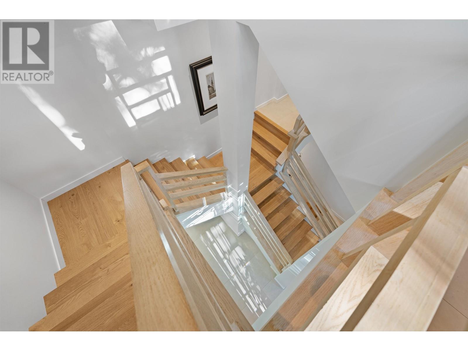 4125 Burkeridge Place, West Vancouver, British Columbia  V7V 3N1 - Photo 5 - R2970594