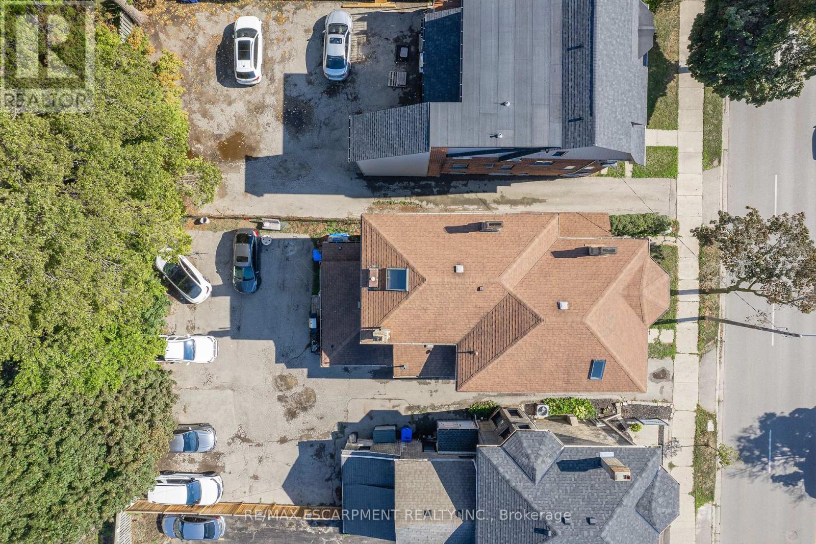 153 Brant Avenue, Brantford, Ontario  N3T 3H6 - Photo 45 - X11988091