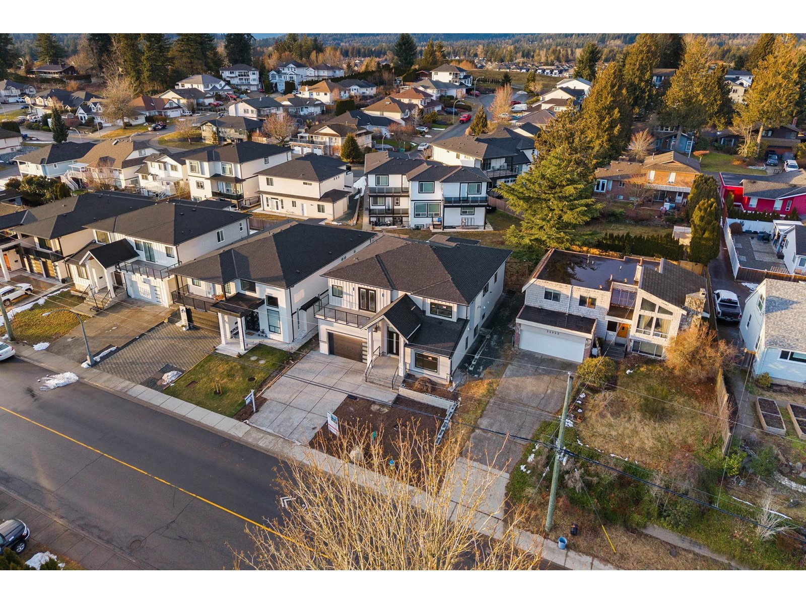 Property at 32945 BEST AVENUE image 4