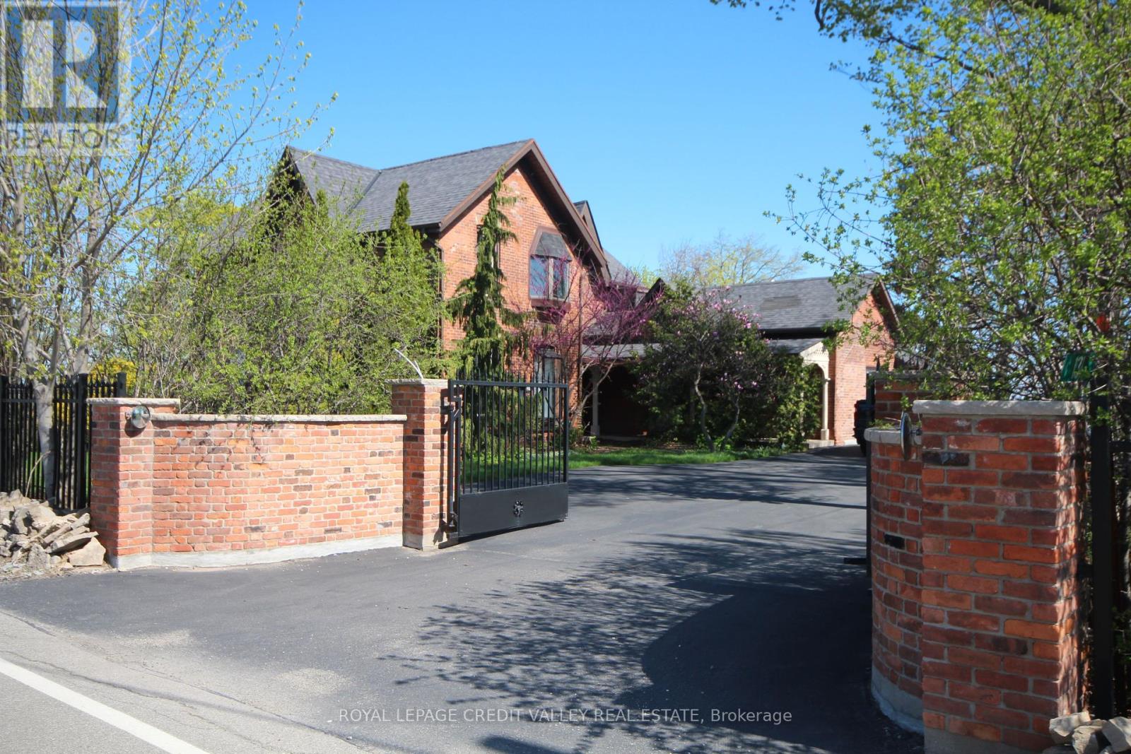 Property at 131 RIDGE ROAD image 2