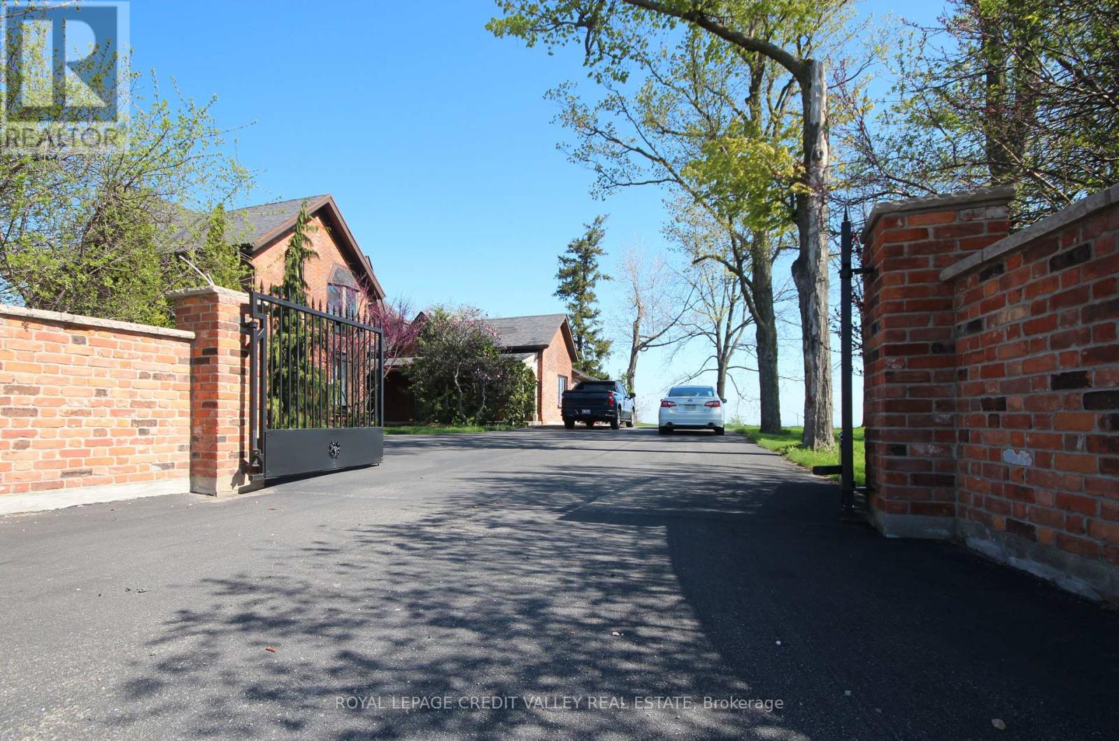Property at 131 RIDGE ROAD image 4