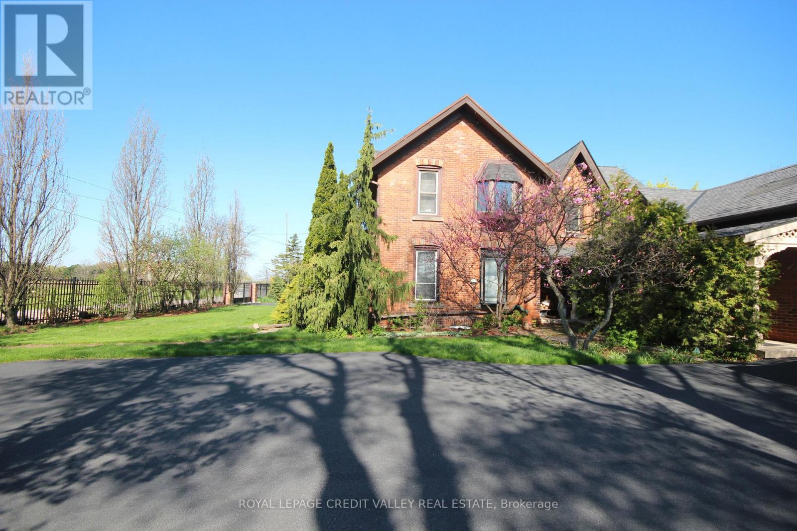Property at 131 RIDGE ROAD image 5