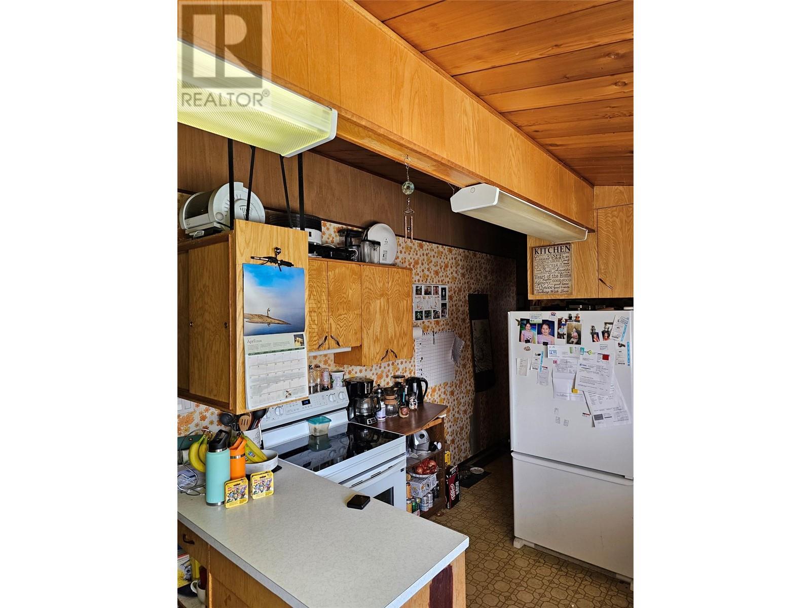 Property at 215 Cambie Road image 5