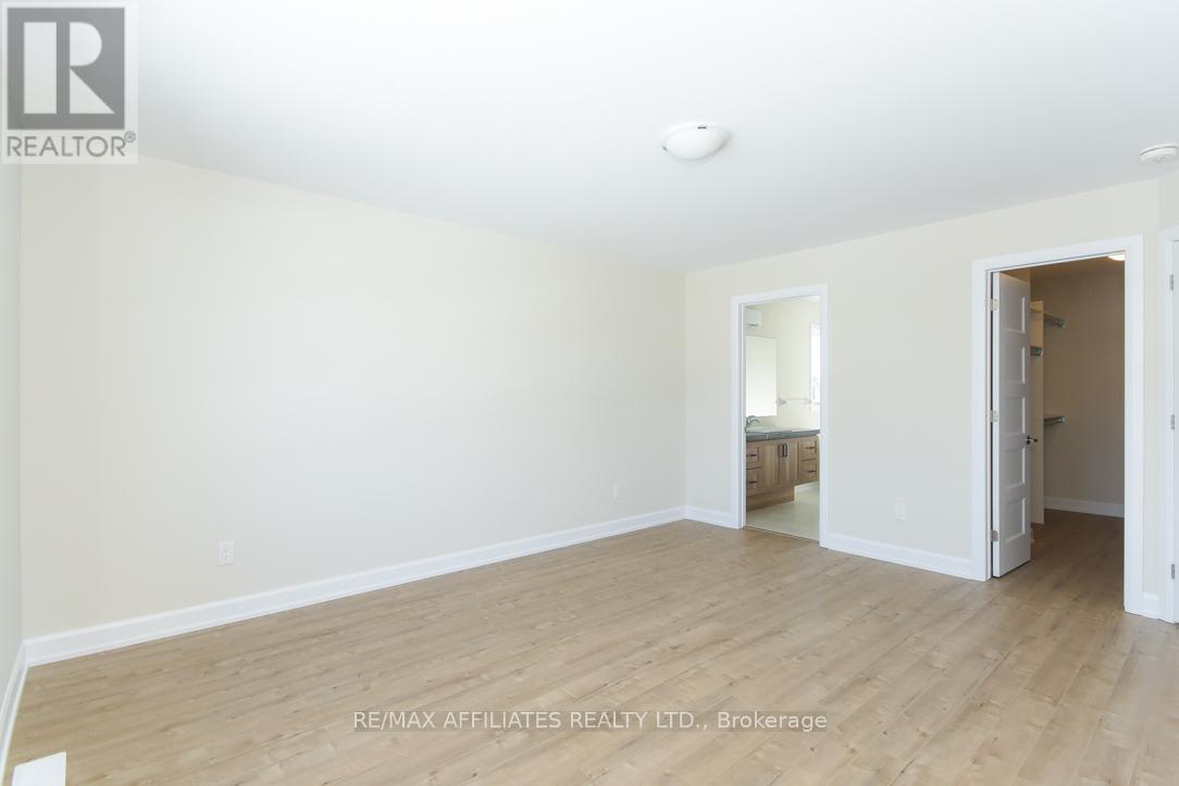 1060 Chablis Crescent, Russell, Ontario  K0A 1W0 - Photo 12 - X11988193
