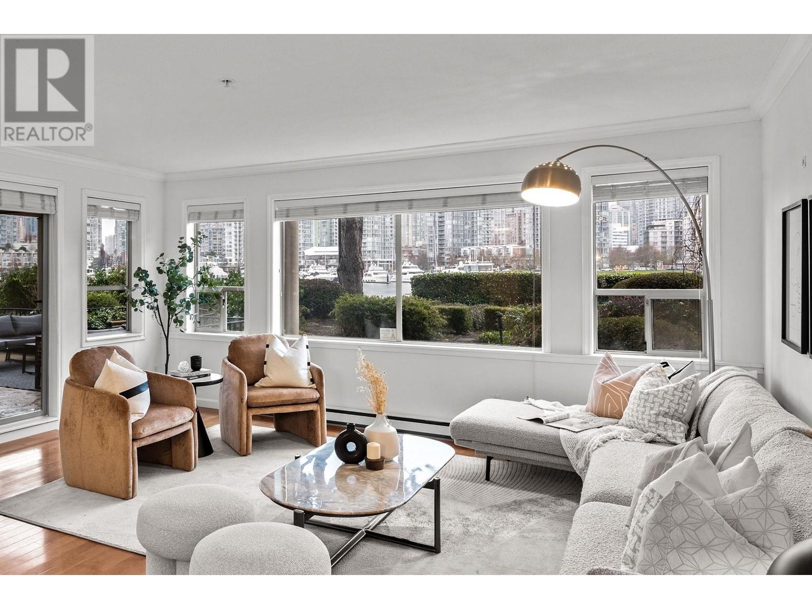 Listing Picture 10 of 40 : 111 1859 SPYGLASS PLACE, Vancouver / 溫哥華 - 魯藝地產 Yvonne Lu Group - MLS Medallion Club Member