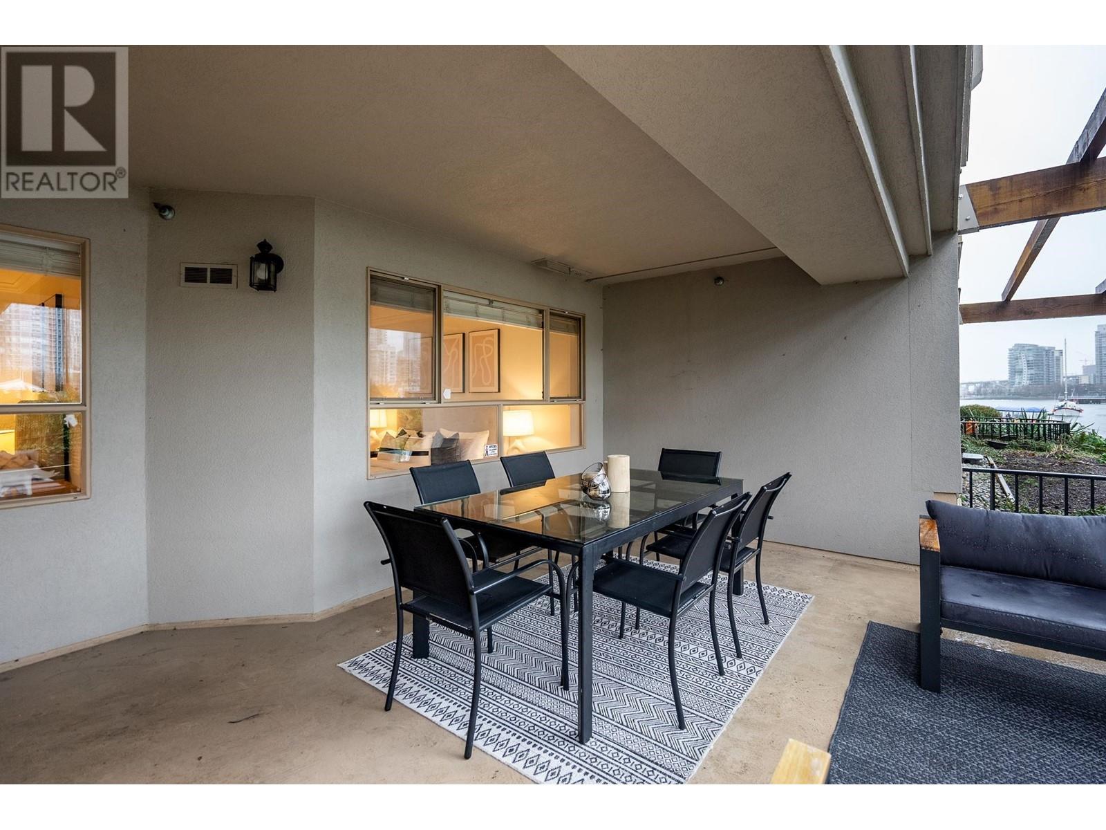 Listing Picture 7 of 40 : 111 1859 SPYGLASS PLACE, Vancouver / 溫哥華 - 魯藝地產 Yvonne Lu Group - MLS Medallion Club Member