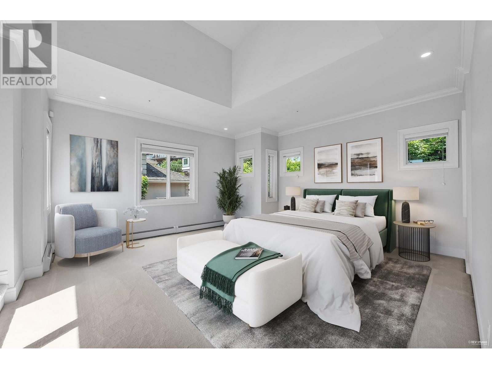 Property at 2611 WESTHILL WAY image 4
