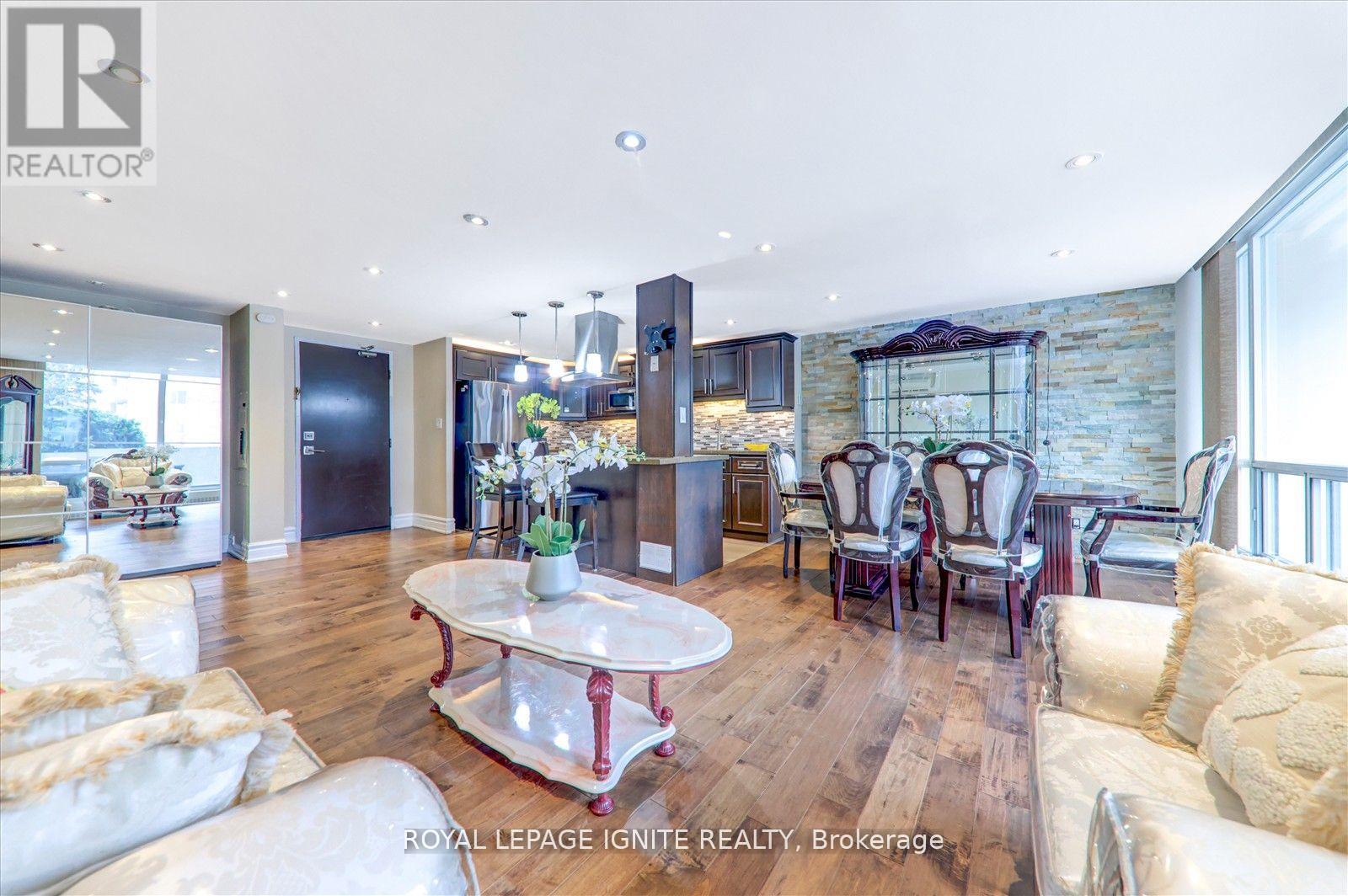 Property at 103 - 2 GLAMORGAN AVENUE image 1
