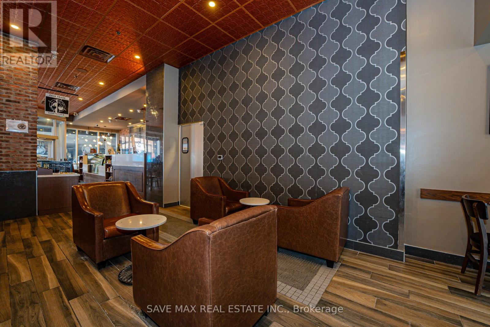 101 - 515 Lakeshore Road E, Mississauga, Ontario  L5G 1H9 - Photo 28 - W11988217
