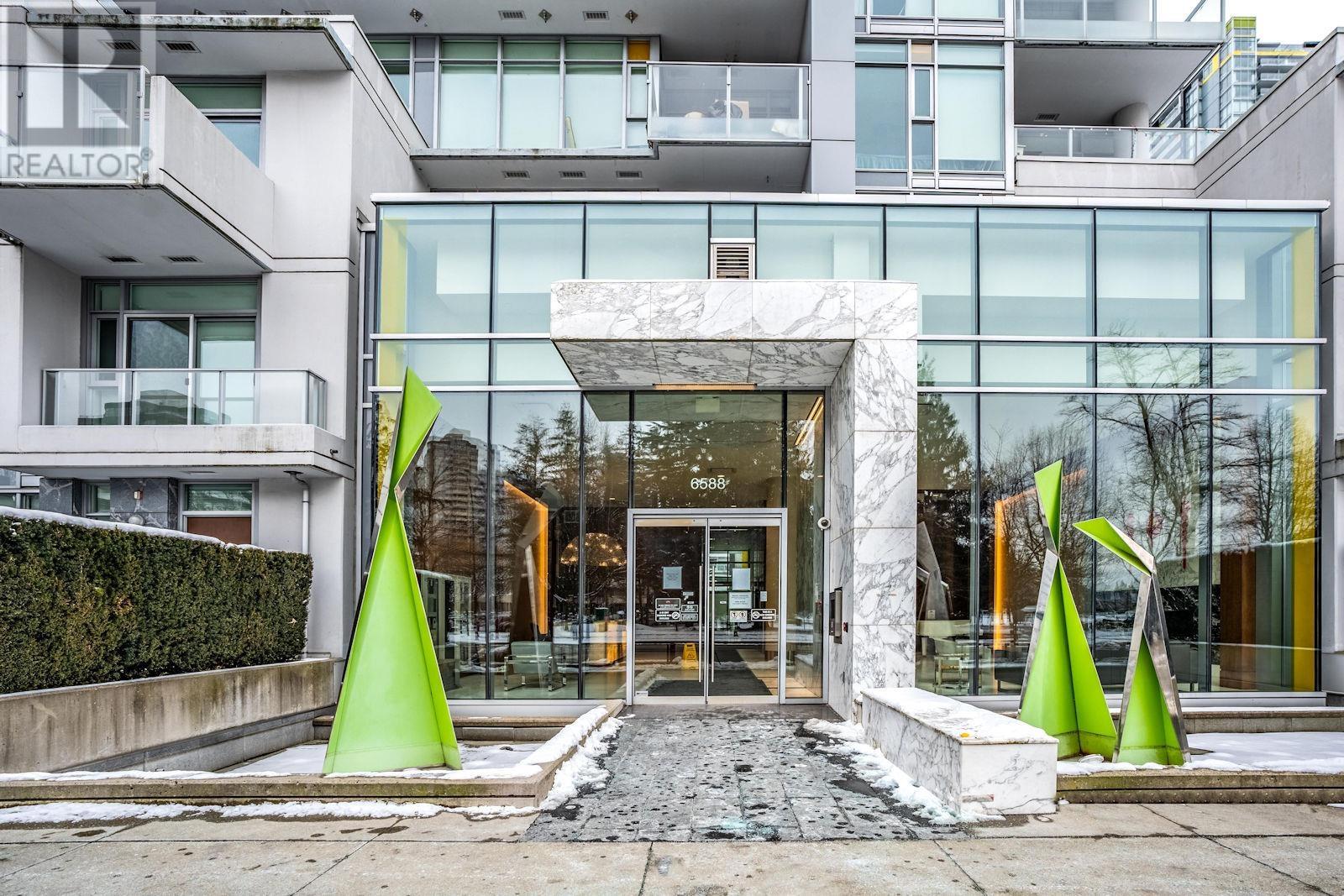 Listing Picture 40 of 40 : 3207 6588 NELSON AVENUE, Burnaby / 本拿比 - 魯藝地產 Yvonne Lu Group - MLS Medallion Club Member