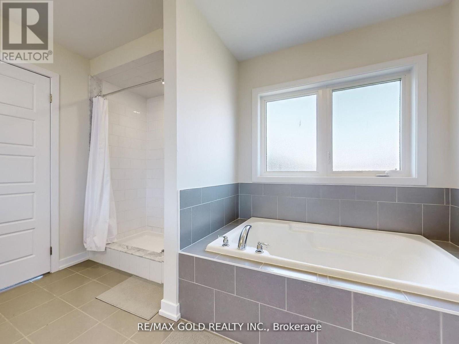71 Lavender Road, Thorold, Ontario  L3B 0K9 - Photo 23 - X11988232