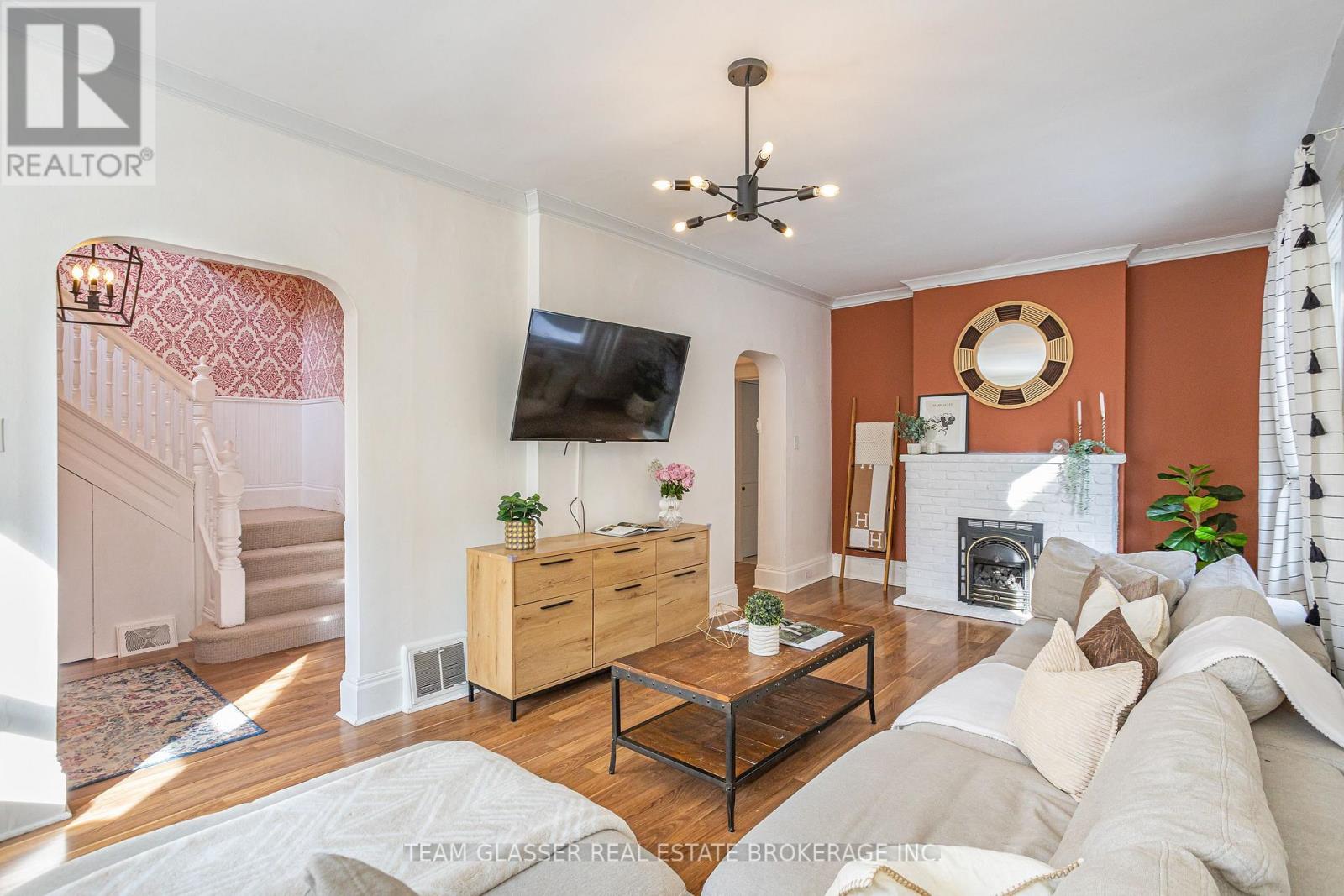 Photo 10 of 46 for 71 Southwick Street