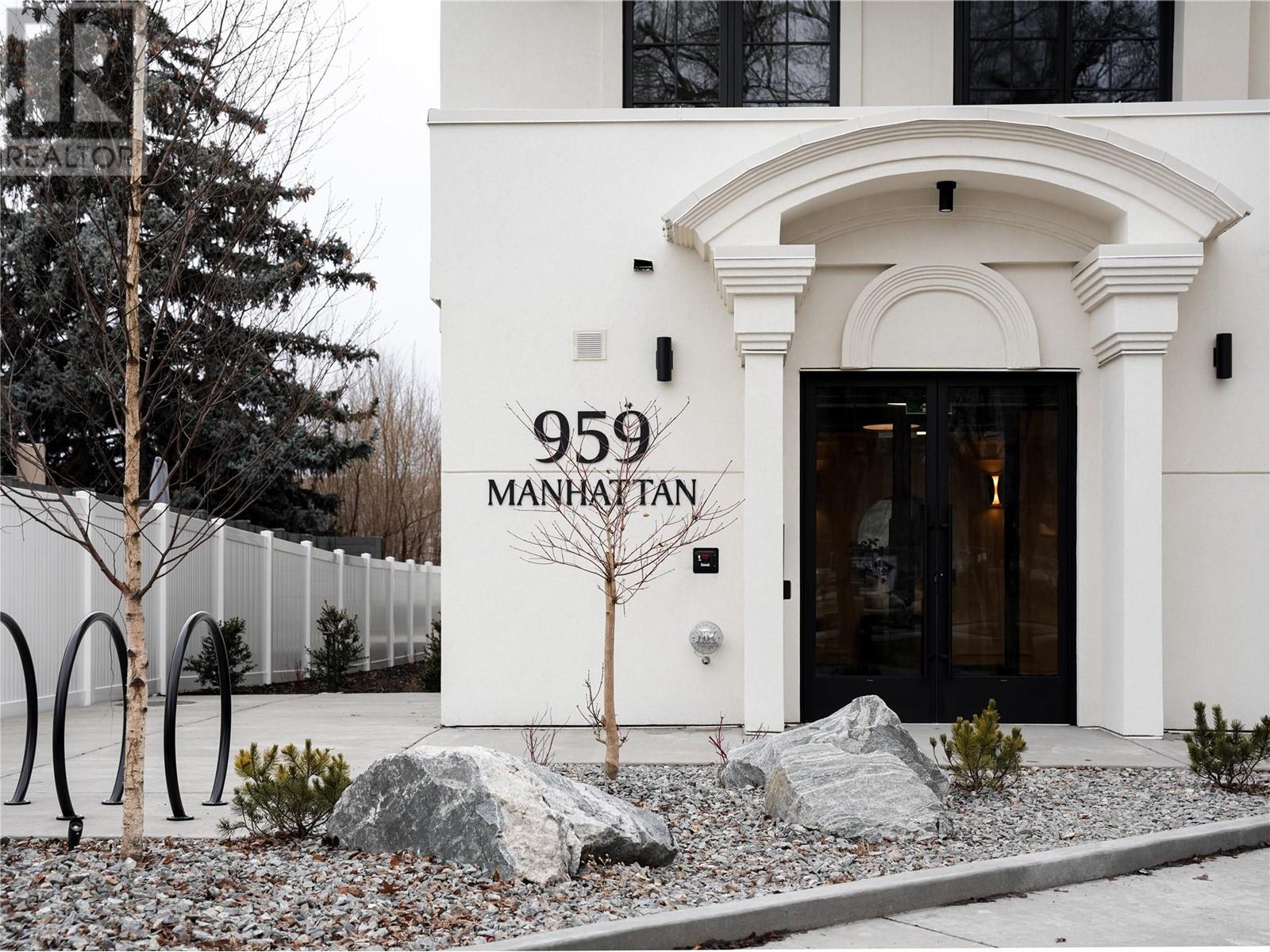 Property at 959 Manhattan Drive Unit# 204 Lot# 5 image 1