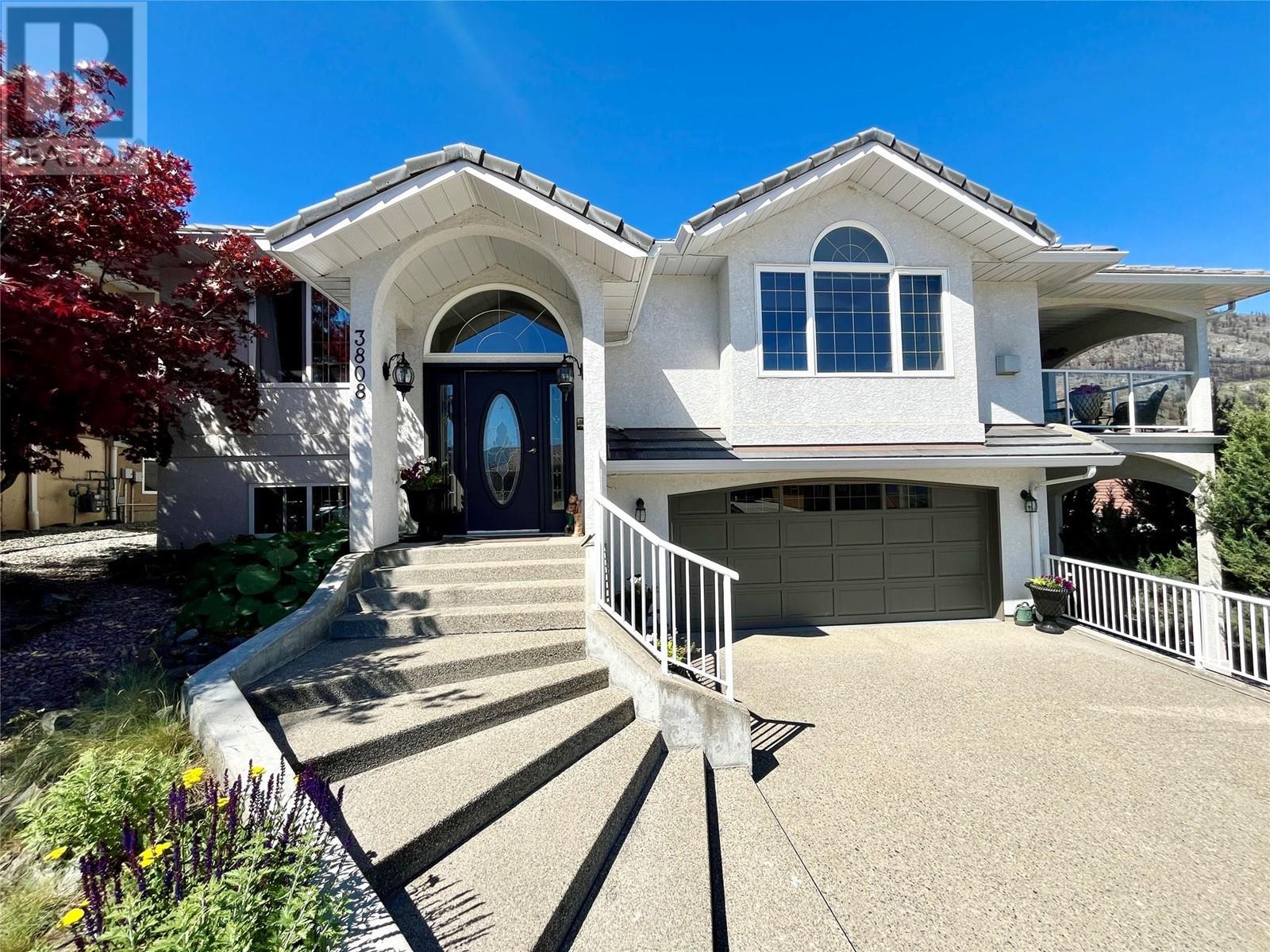 Property at 3808 SAWGRASS Drive image 1