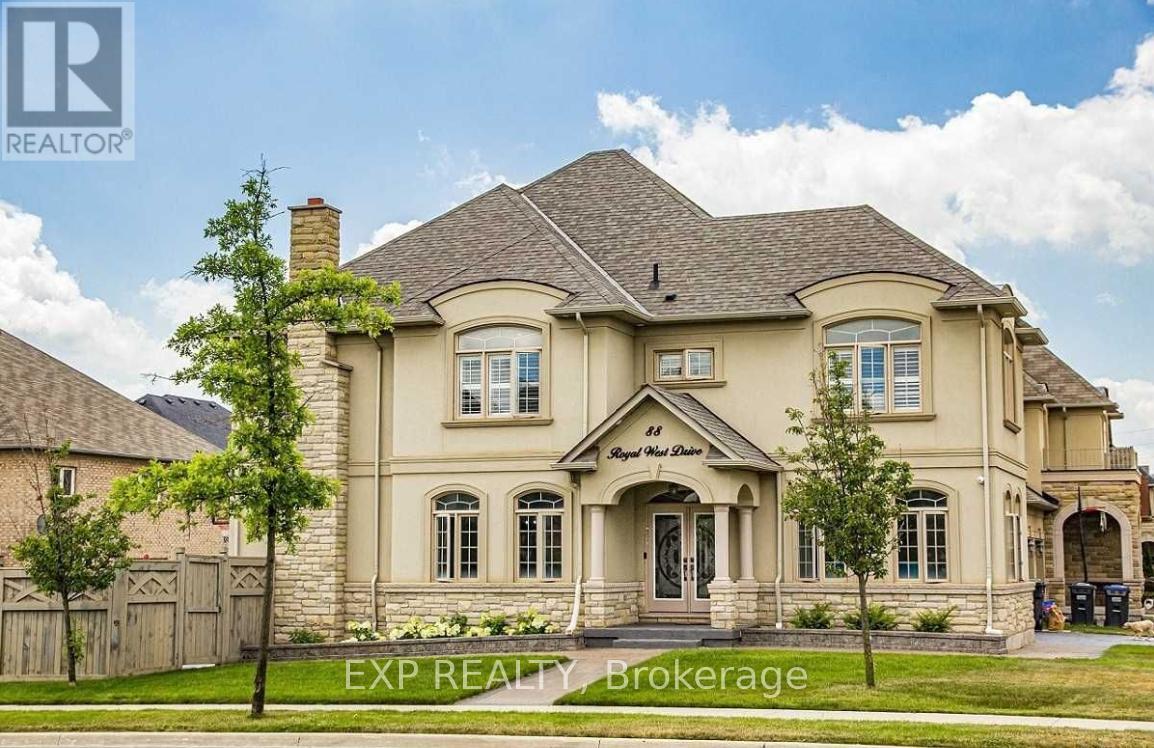 88 ROYAL WEST DRIVE, Brampton, Ontario