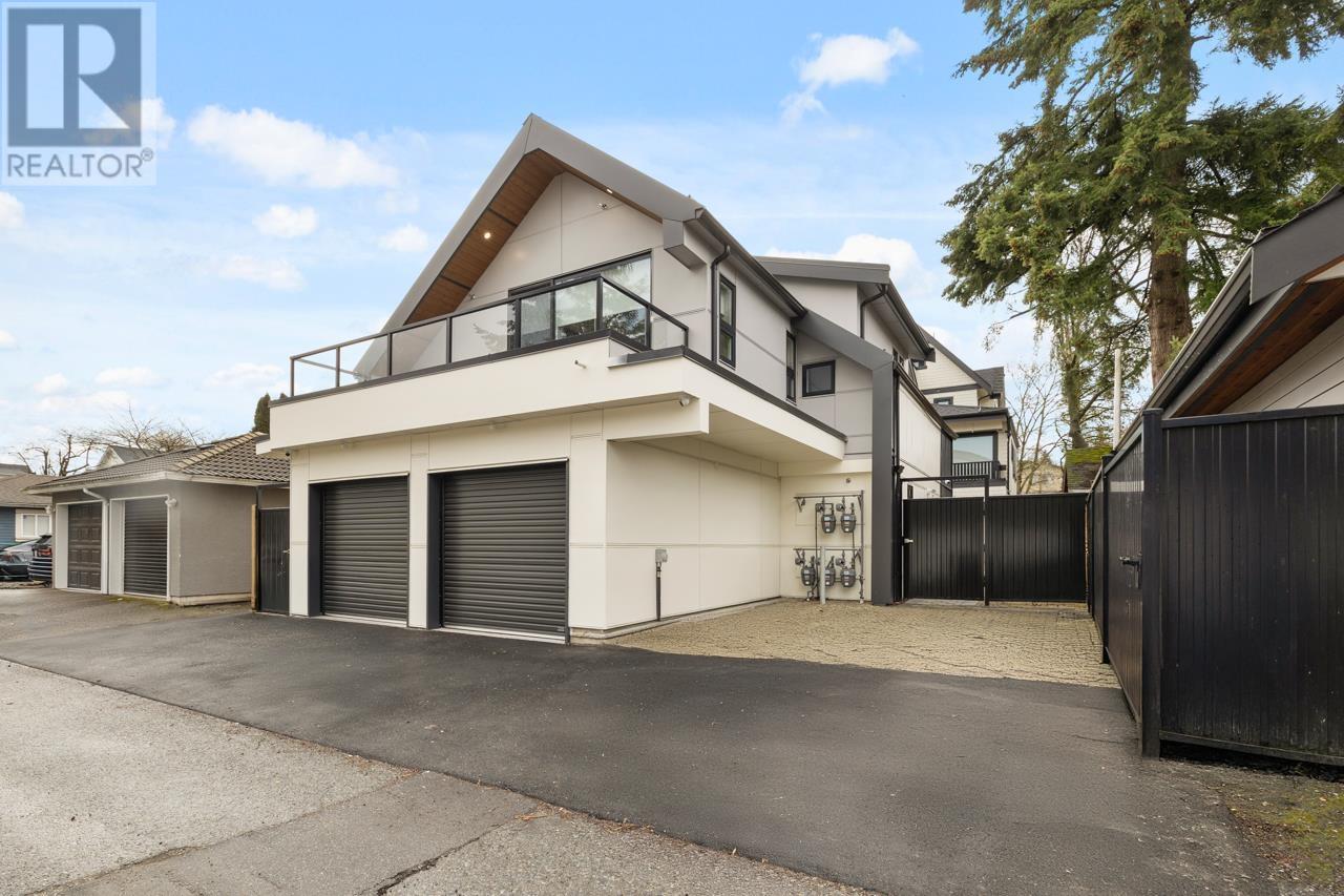 Listing Picture 32 of 33 : 1127 E 15TH AVENUE, Vancouver / 溫哥華 - 魯藝地產 Yvonne Lu Group - MLS Medallion Club Member