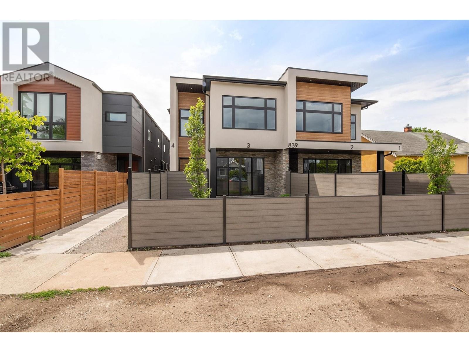 839 Lawson Avenue Unit# 4, Kelowna, British Columbia  V1Y 6S9 - Photo 1 - 10336576