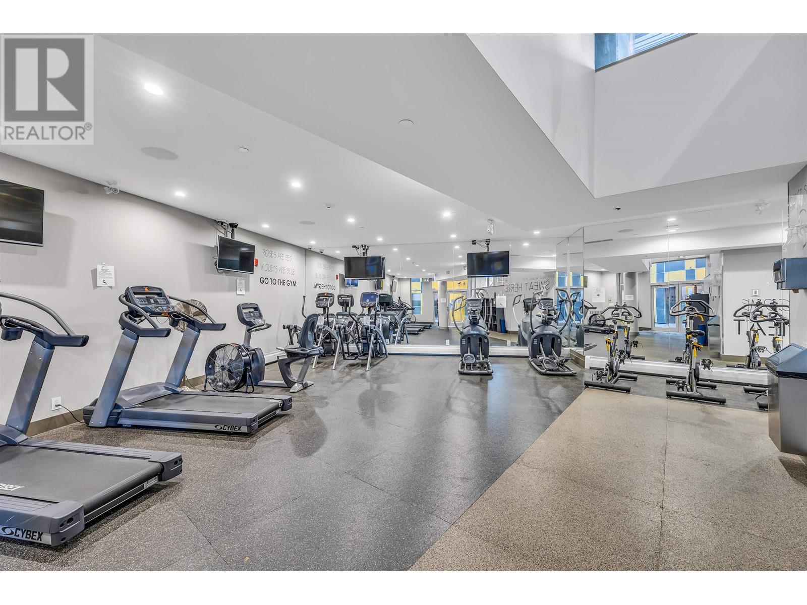 Listing Picture 19 of 22 : 607 417 GREAT NORTHERN WAY, Vancouver / 溫哥華 - 魯藝地產 Yvonne Lu Group - MLS Medallion Club Member