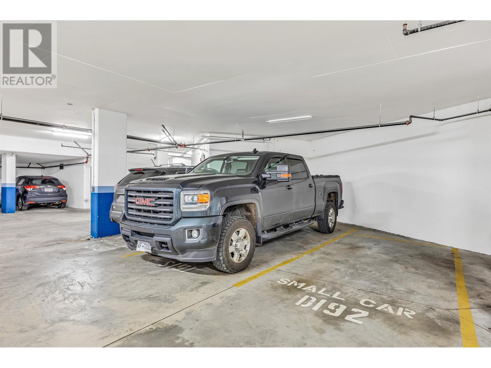 Listing Picture 21 of 22 : 607 417 GREAT NORTHERN WAY, Vancouver / 溫哥華 - 魯藝地產 Yvonne Lu Group - MLS Medallion Club Member