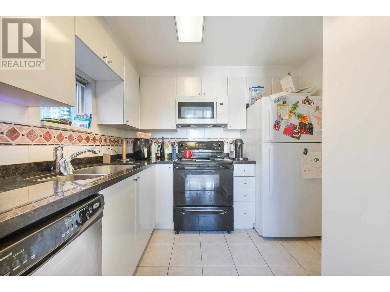 Listing Picture 11 of 40 : 1801 1166 MELVILLE STREET, Vancouver / 溫哥華 - 魯藝地產 Yvonne Lu Group - MLS Medallion Club Member