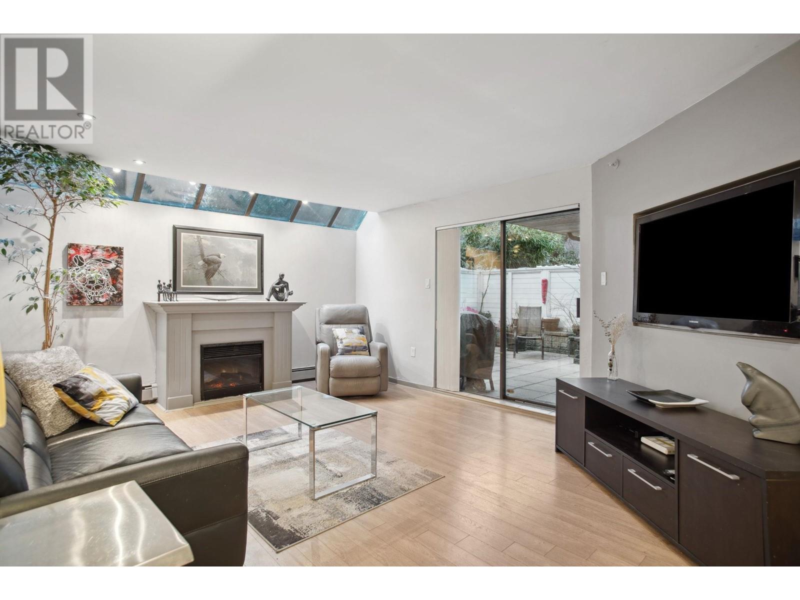 109 1500 Pendrell Street, Vancouver, British Columbia  V6G 3A5 - Photo 5 - R2970650