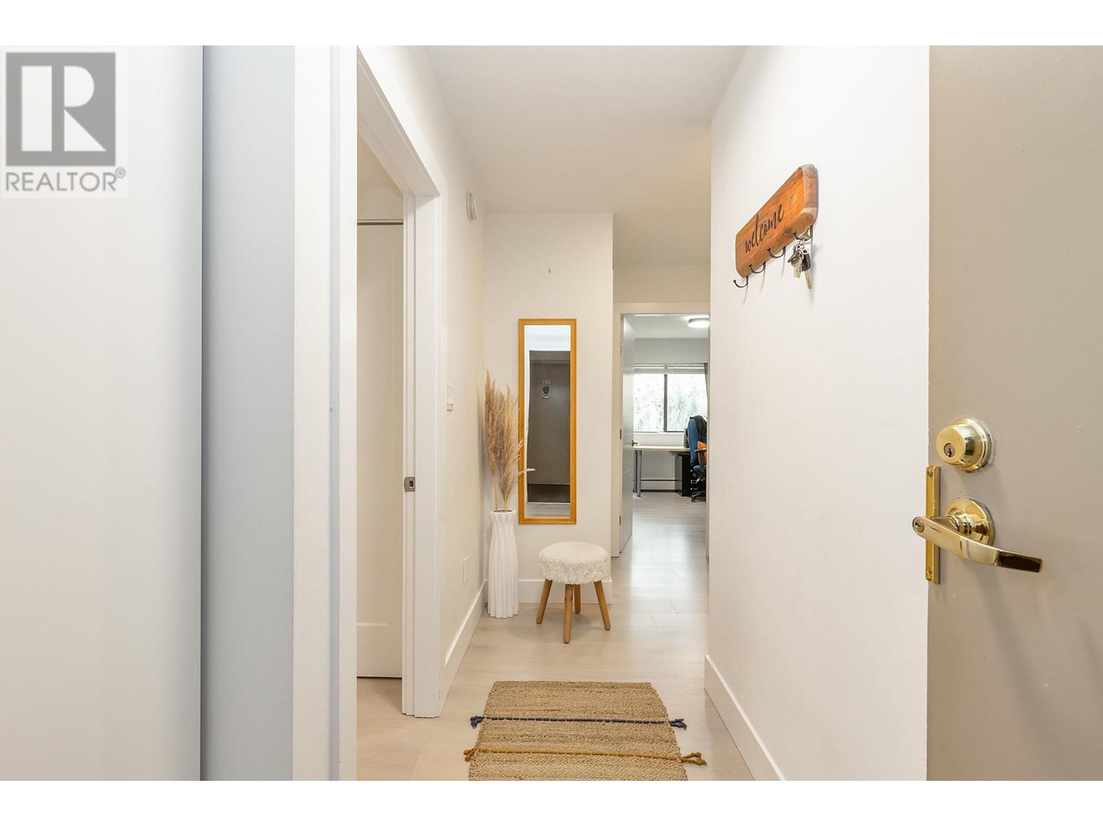 Listing Picture 15 of 21 : 226 9101 HORNE STREET, Burnaby / 本拿比 - 魯藝地產 Yvonne Lu Group - MLS Medallion Club Member
