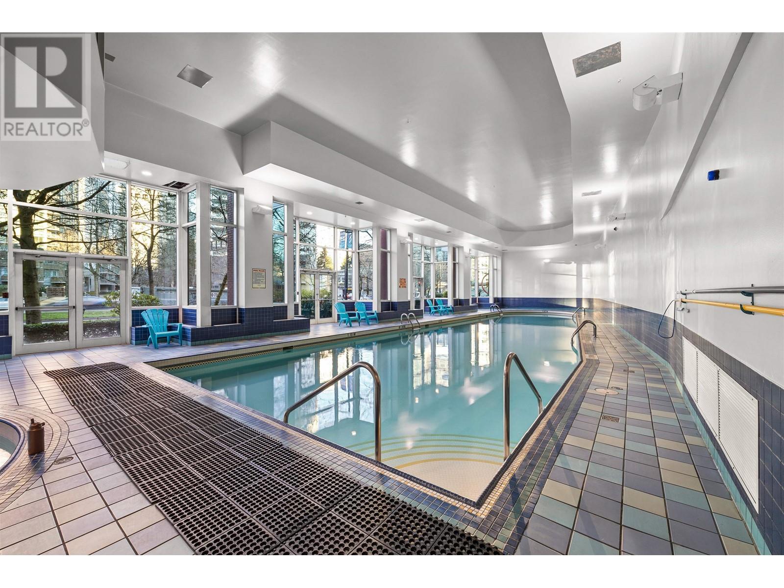 Listing Picture 15 of 21 : 2702 193 AQUARIUS MEWS, Vancouver / 溫哥華 - 魯藝地產 Yvonne Lu Group - MLS Medallion Club Member