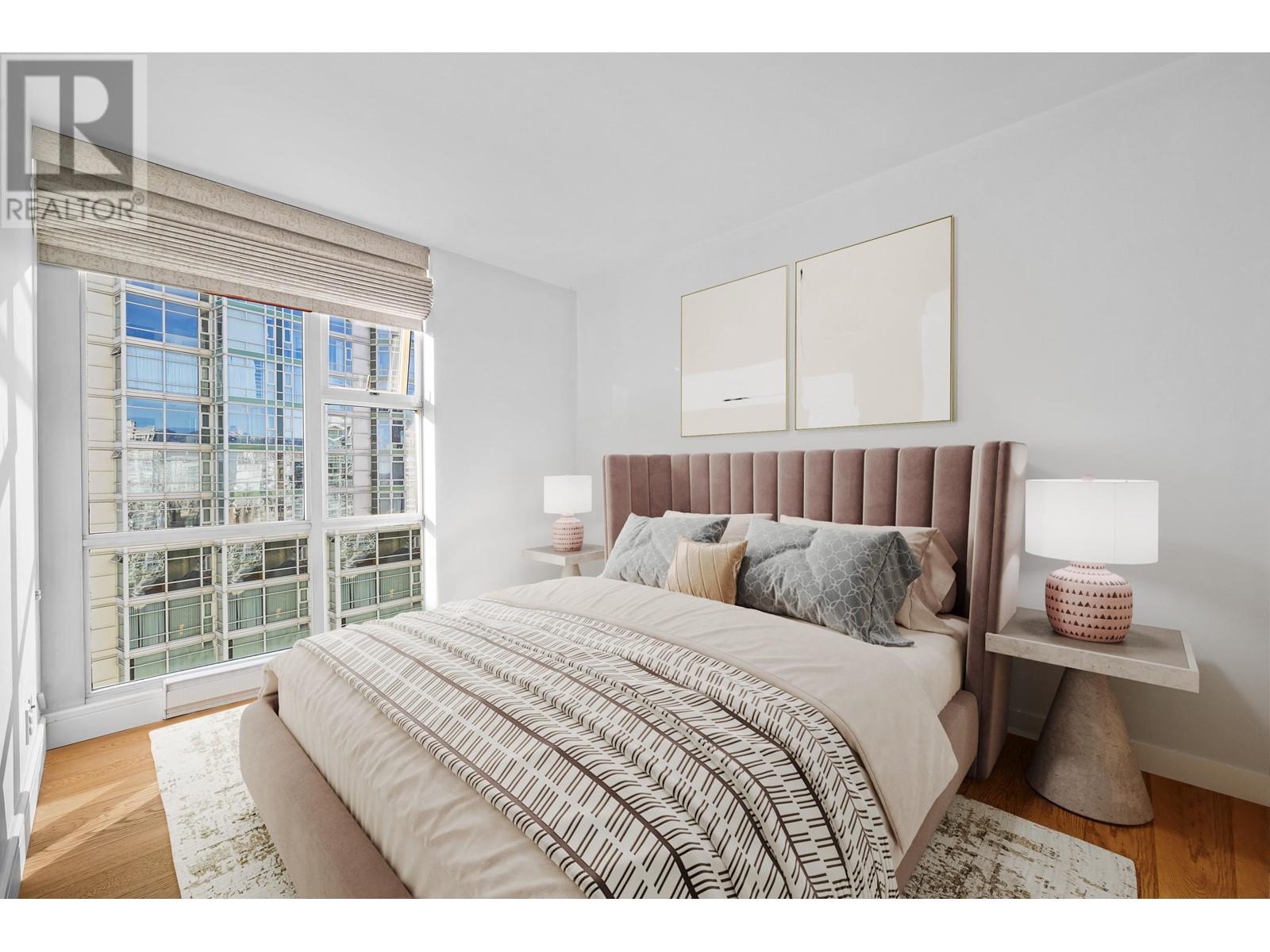 Listing Picture 8 of 21 : 2702 193 AQUARIUS MEWS, Vancouver / 溫哥華 - 魯藝地產 Yvonne Lu Group - MLS Medallion Club Member