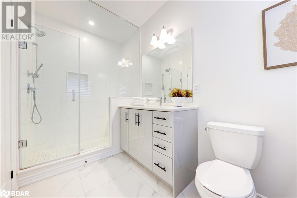 301 Danny Wheeler Boulevard, Keswick, Ontario  L4P 0K1 - Photo 32 - 40701089