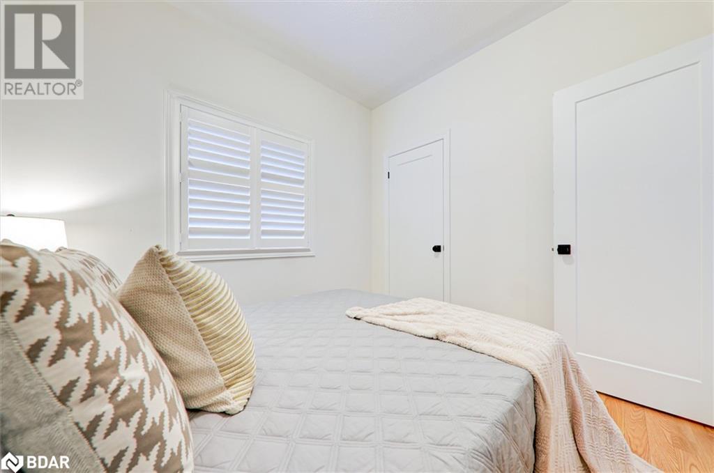 301 Danny Wheeler Boulevard, Keswick, Ontario  L4P 0K1 - Photo 37 - 40701089