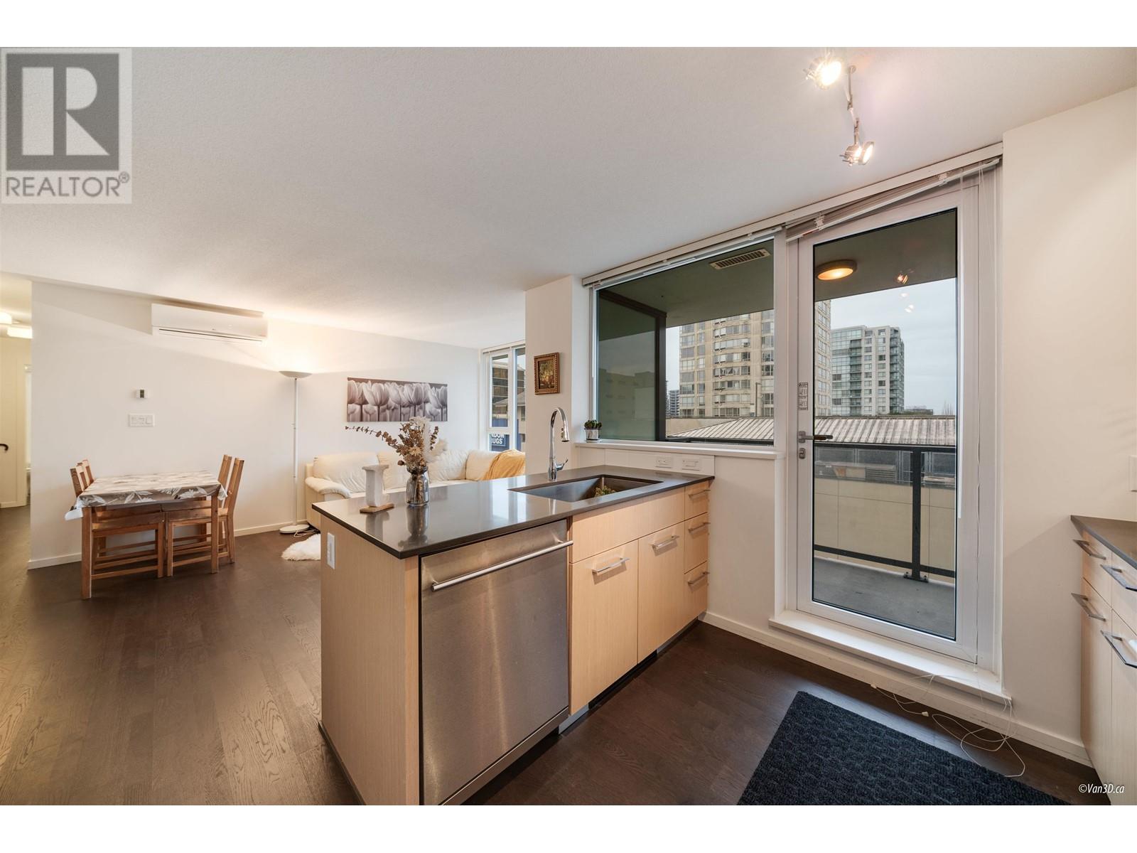 Listing Picture 14 of 27 : 706 7979 FIRBRIDGE WAY, Richmond / 烈治文 - 魯藝地產 Yvonne Lu Group - MLS Medallion Club Member