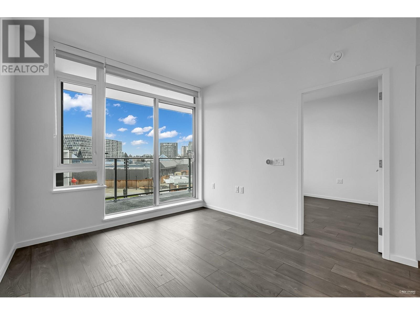 321 6788 Minoru Boulevard, Richmond, British Columbia  V6Y 0M6 - Photo 3 - R2970192