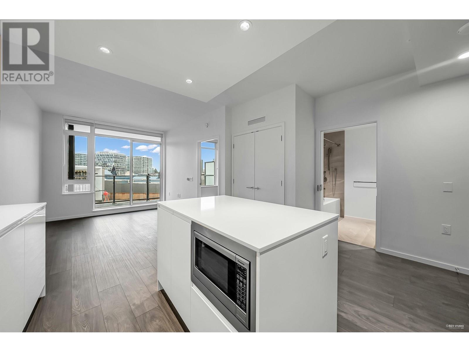 321 6788 Minoru Boulevard, Richmond, British Columbia  V6Y 0M6 - Photo 8 - R2970192