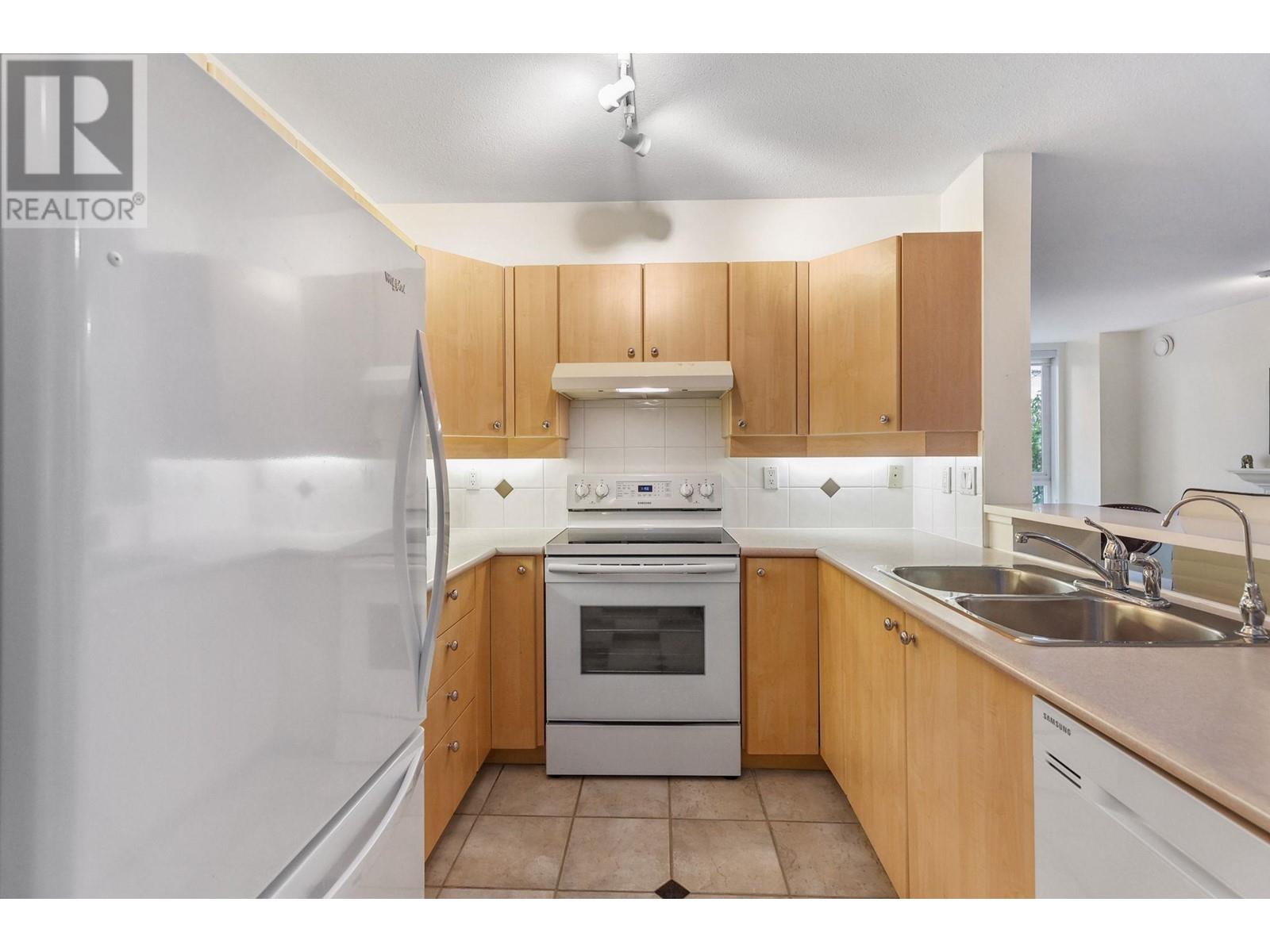 209 3235 W 4th Avenue, Vancouver, British Columbia  V6K 1R8 - Photo 7 - R2969101
